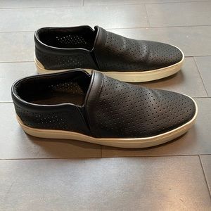 Rag and bone perforated slip on